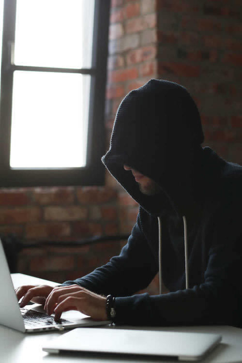 碰到黑网系统升级出款通道维护不给提提款不解决方法(图)