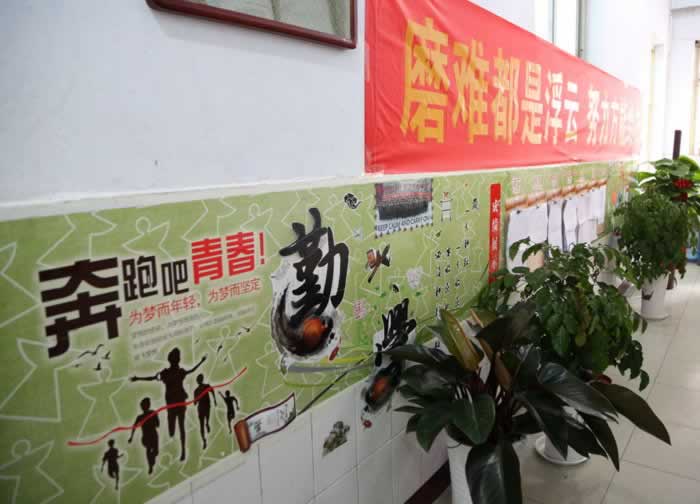 网上提款被黑平台钱提不出来被黑不给提款 补救思路(图)